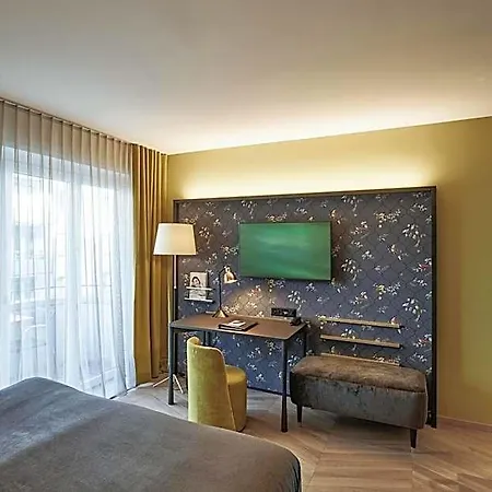 ホテル Sorell Boutique-hotel Seefeld