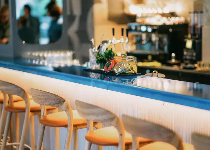 Отель Sorell Boutique-hotel Seefeld 4*